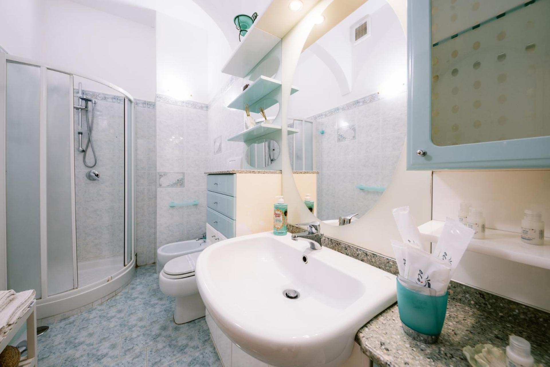 Infinity Experience Casa Vacanza Incantevole Con Terrazzo Скала Екстериор снимка